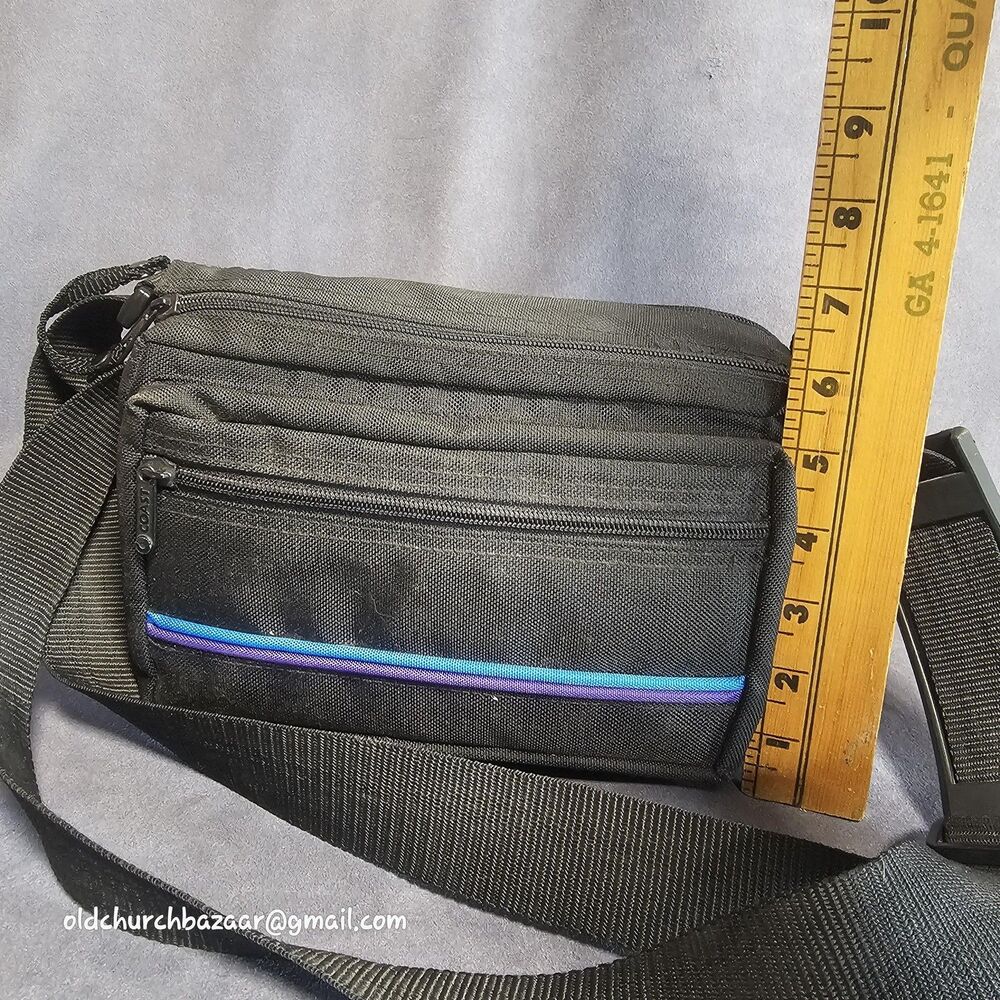Coast Compact Camera Shoulder Bag Black Nylon Padded Carry Case Adjustable Strap - Picture 3 of 8